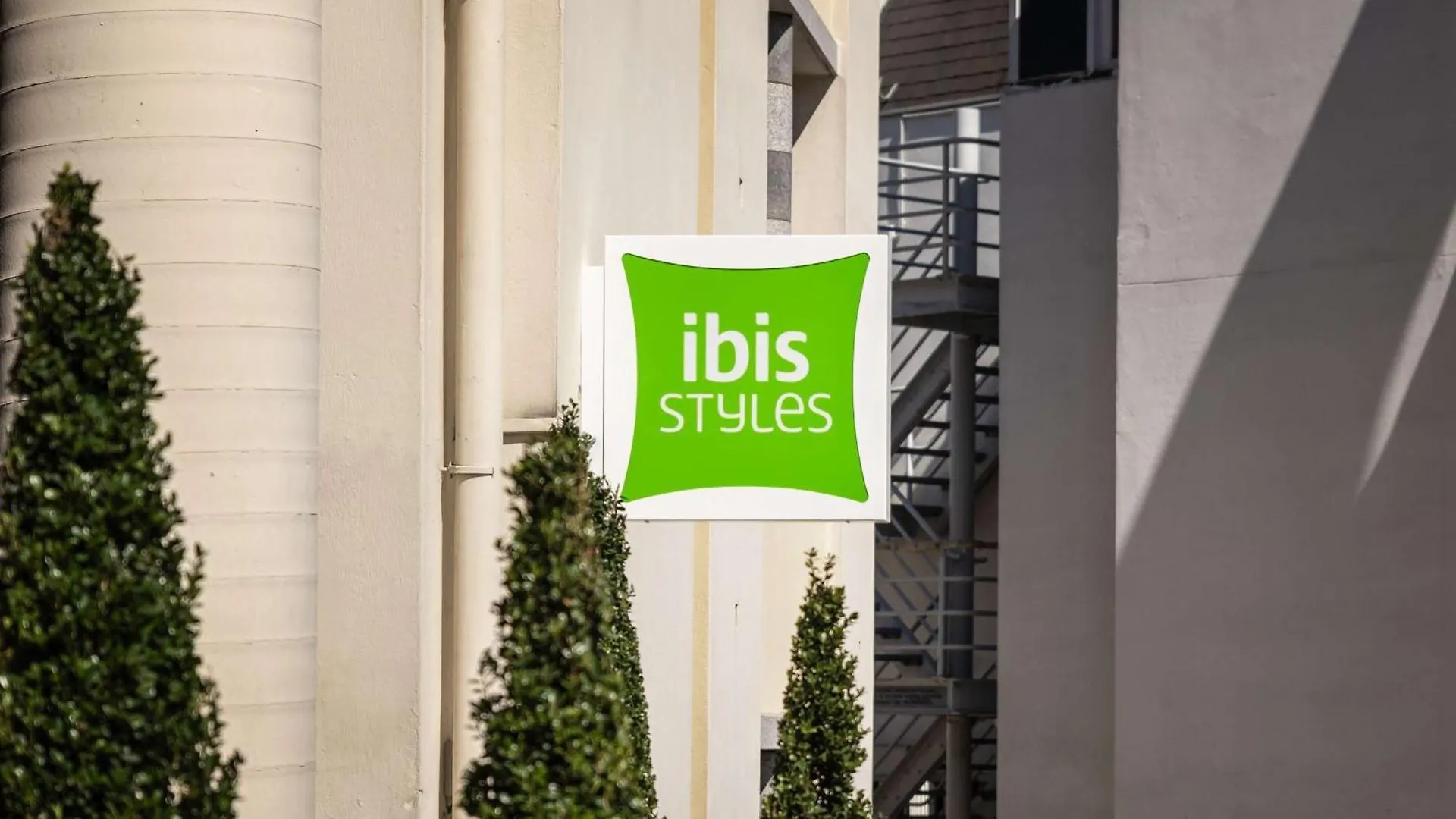 Otel Ibis Styles Brugge Centrum