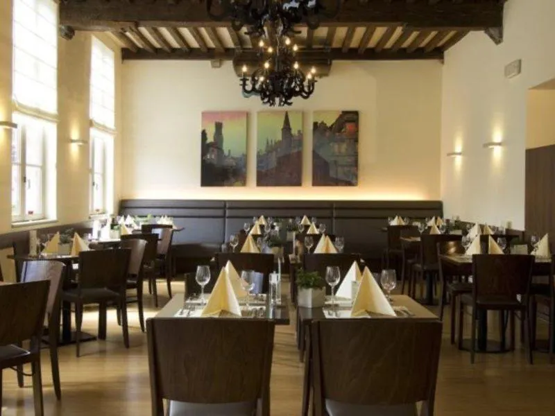 Otel Ibis Styles Brugge Centrum